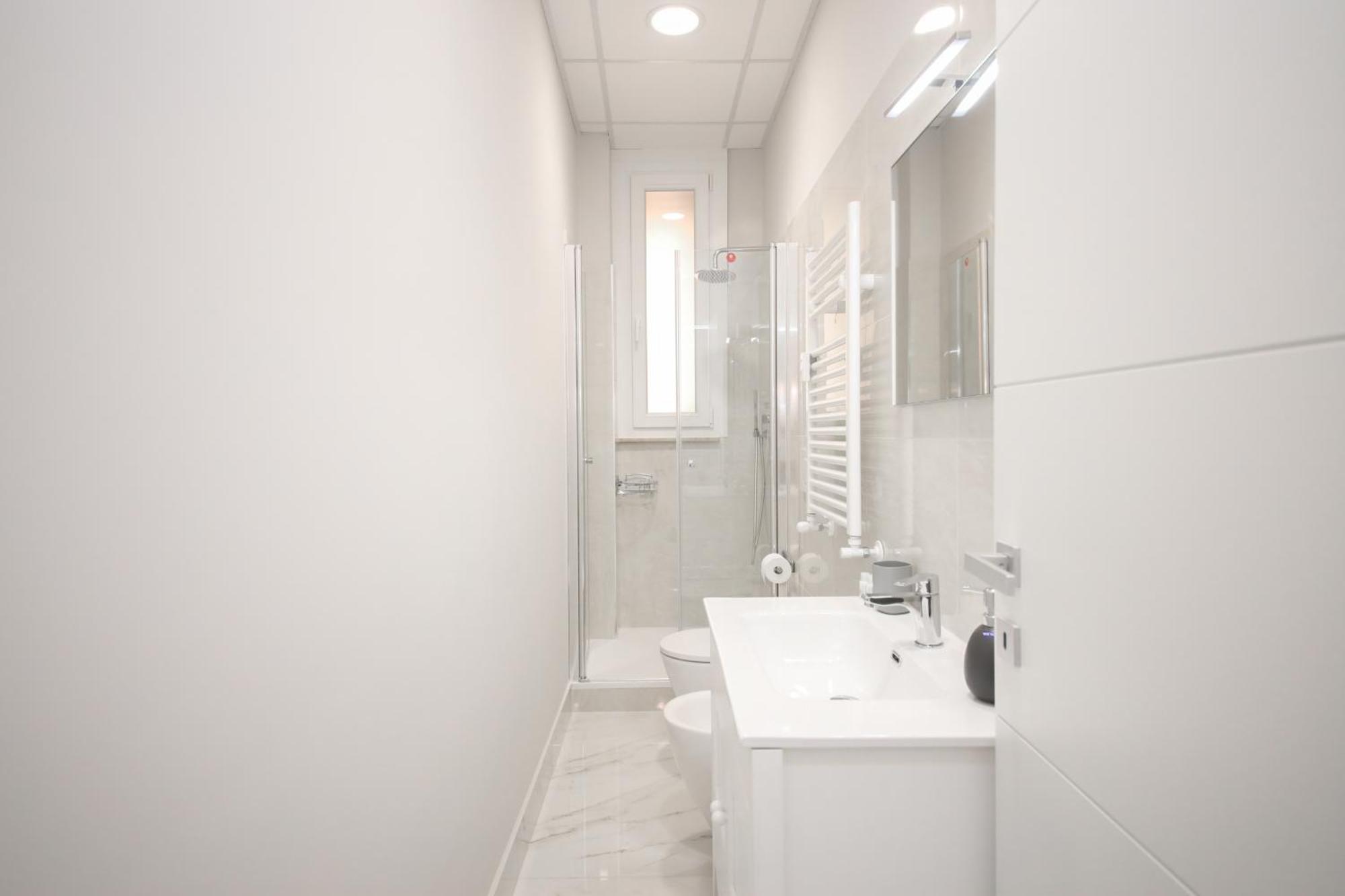 Flat 42 By Ghor Apartment Rom